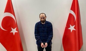 Milli İstihbarat Teşkilatı (MİT) ve İstanbul İl Emniyet Müdürlüğü TEM Şube, DHKP-C sorumlularından Fehmi Oral Meşe'yi yakaladı. ( AA - Anadolu Ajansı )